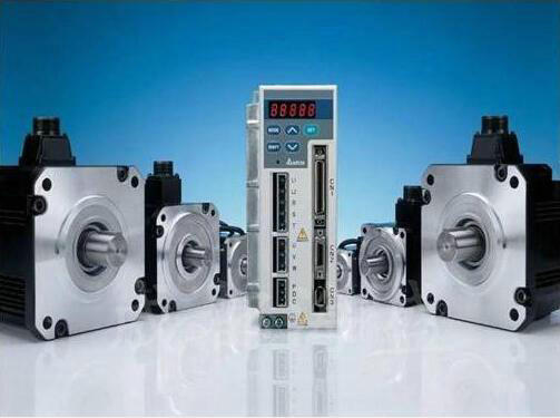 成都三菱PLC與伺服器的協(xié)同工作